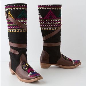 NIB Anthropologie Wrapped Tapestry Mid Calf Boots 37